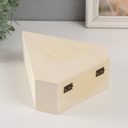 Casket wood for painting "Diamond" without a lock 20x21.5x8 cm-2