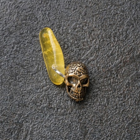 Browler-Talisman "Skull", natural amber-1