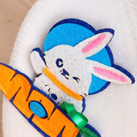 A cap for a bathhouse with an applique "Ready for take -off"-3