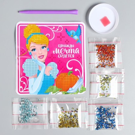 Diamond mosaic on a box, 14x14 cm, princesses-5