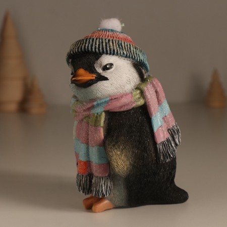 Polystone souvenir "An angry penguin in a hat with a bomb, in a colored scarf" 9.5x9.5x12.5 cm-3