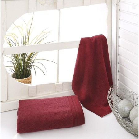 Trush Trick Sofi de Marko Venar, 550 g, size 50x90 cm, burgundy color