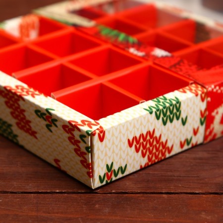 New Year. Box of 16 sweets, 17.7x17.7x3.8 cm, confectionery packaging-4