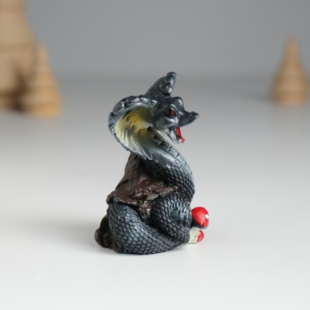 Polystone souvenir "Dark snake with fly agaric" mix 4.3x3.5x6 cm-2