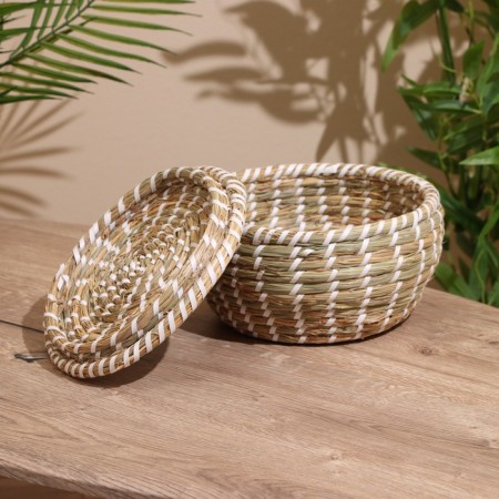 A set of wicker baskets, 3 pcs. with a lid 25x20x16 cm-3