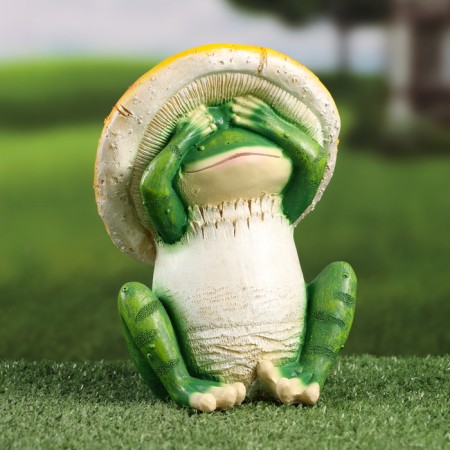 Garden figure "Frog in a hat with eyes closed" 14x14x18cm