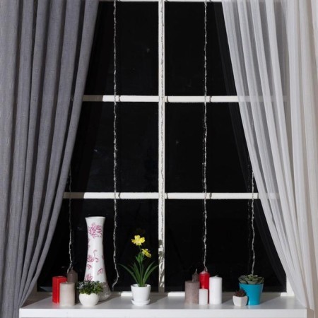 Girlyanda "Waterfall" 2 × 1.5 m, IP20, transparent thread, 400 LED, purple glow, 8 modes, 220 V-1