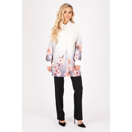 Female blouse, size 42-7