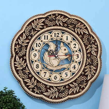 Carved watch "Squirrel", d - 30 cm, birch bark
