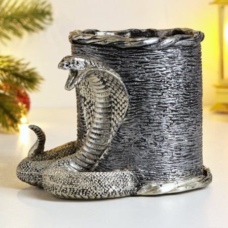 Kashpo - organizer "Snake with a basket" silver, 10x11cm