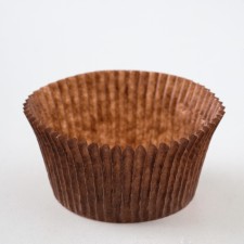 Brown baking uniform, 5.5 x 3.5 cm