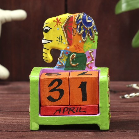 Wooden calendar "Elephant" 7x4x10 cm, mix (2 languages)-3