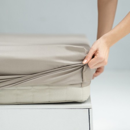 Vileshin sheet "Fergi", size 200x180x25 cm, beige-gray color-2