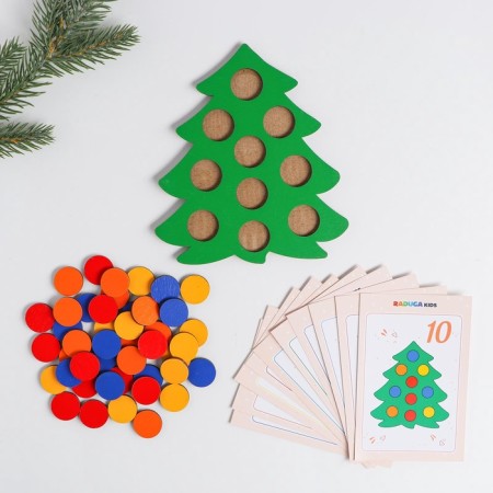 Mosaic "Emergency Christmas tree" with cards in a bag