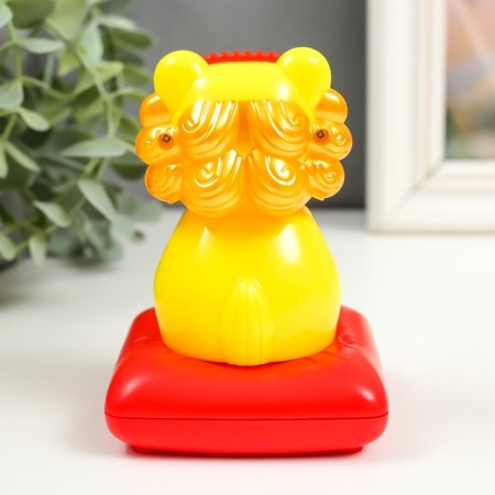 Plastic pendulum from the solar battery "Chinese Leo-Stage" mix 7x7.5x10.5 cm-3