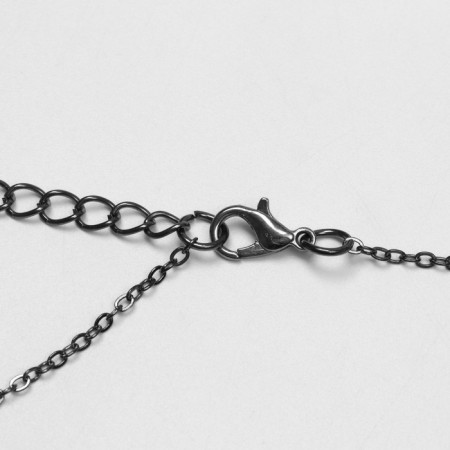 Pendant "Skull" in headphones, color gray metal, 45 cm-1