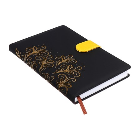 The diary is low, the PVC cover, A5 format, 140 l, cell, with a strap, black-1