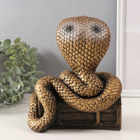 New Year's figure "Cobra on the chest" 20 x 17 x 12 cm.-4