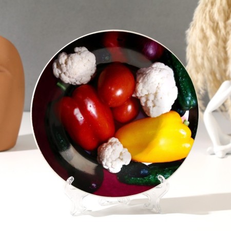 Decorative plate "Vegetables", D = 17.5 cm