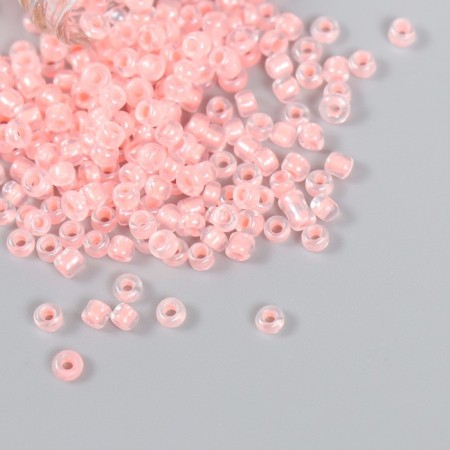 8/0 beads in the bottle "translucent with a centrality. The rose" shines under UV 20 g 6x2x2 cm-2