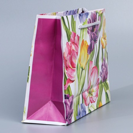 Gift laminated vertical, packaging, “Your Spring”, MS 18 x 23 x 8 cm-4