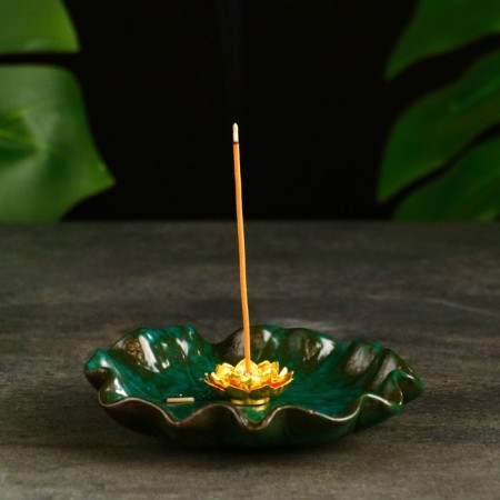 A set of incense on the stand "Meili" green 10x4cm