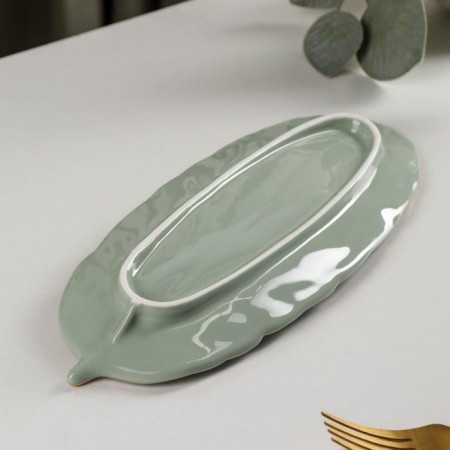 Ceramic serving dish "leaf", 25.5 × 9.5 × 2.5 cm, green color-2