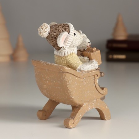 Polystone souvenir "Cozy evening mice behind the book" 8x5.5x10 cm-3