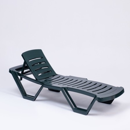 Shakelong "New Light", 187 x 63 x 43 cm, green