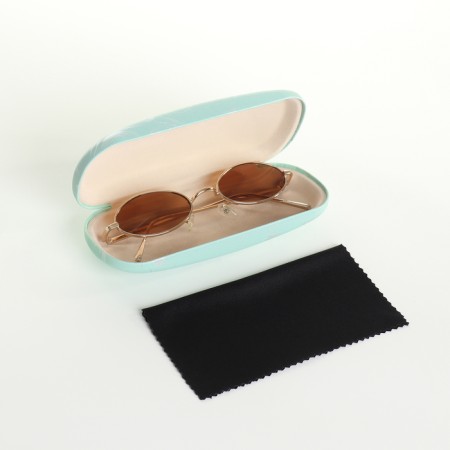 Case for glasses on the cracker, green color-3