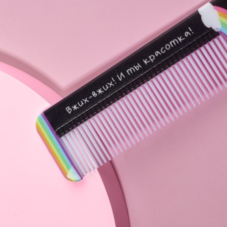 Figure comb “unicorn”, 14.7 × 3.7 cm-1
