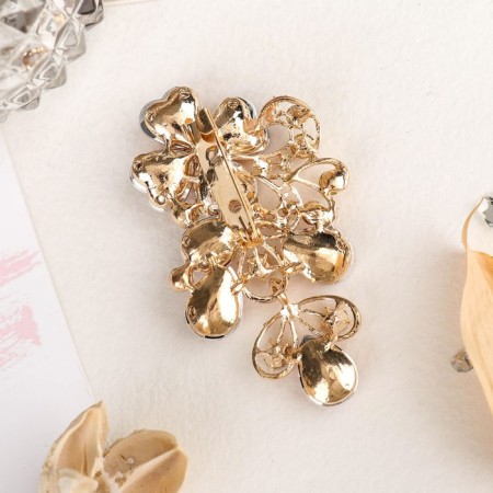Brooch "Flower Vine", Color Gold-2