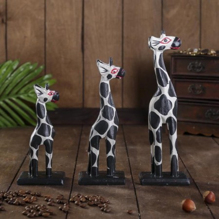 Souvenir tree set 3 pcs "Friday giraffes" 25x22x8 cm-1