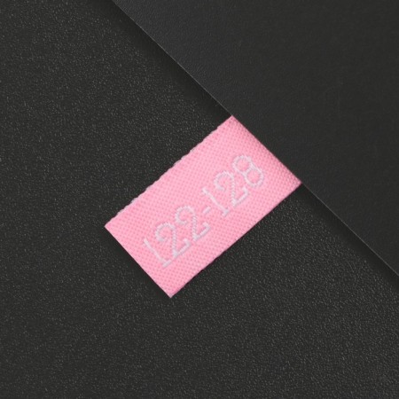 Textile strip "122-128", 5 x 1.1 cm, pink color