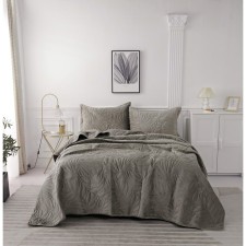 Sofi de Marko “Gloria” bedspread, size 160x220 cm, khaki color