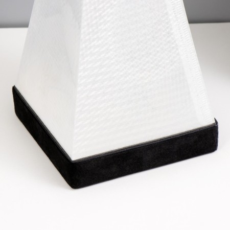 Night Pyramid. Salute Led RGB from 3AAA USB 9x9x28cm Risalux-4