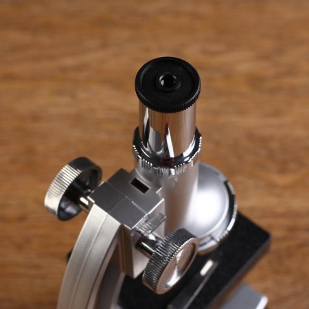Microscope, increase in an increase of 450x, 200x, 100x, with backlight, 2AA-6