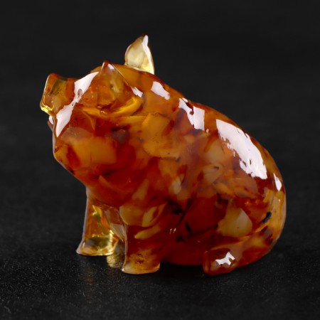 Souvenir "Pig", amber-2