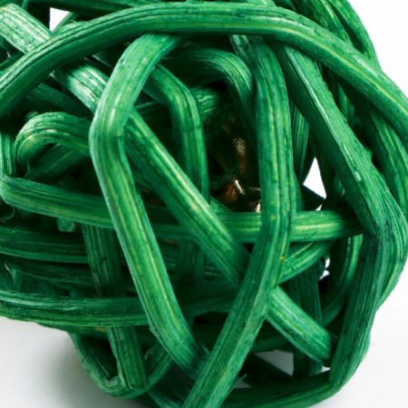 A set of 2 wicker balls from a vine with a bell, 3 cm, yellow/green-1