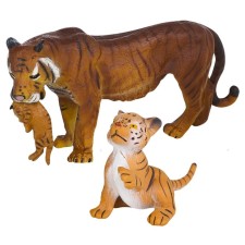 Set of figures 