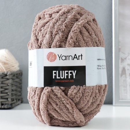 Yarn "Fluffy" 100% micropoliester 70m/150g (726 cocoa)