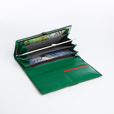 Women's wallet on magnet, green color-3