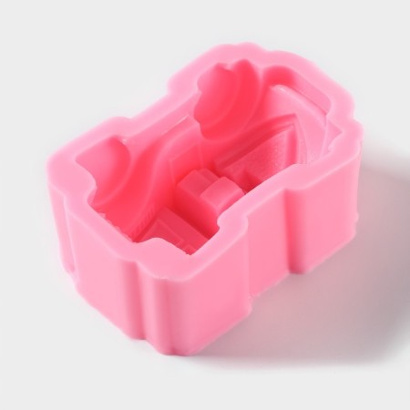 Mold Dolyana "Machine", silicone, 9.9 × 6.6 × 3.9 cm, pink color-1