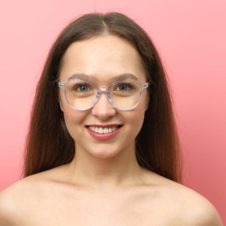 Glasses for the computer, "Master K", 14 x 14 x 4.5 cm, lens 4.5 x 5.2 cm, napkin