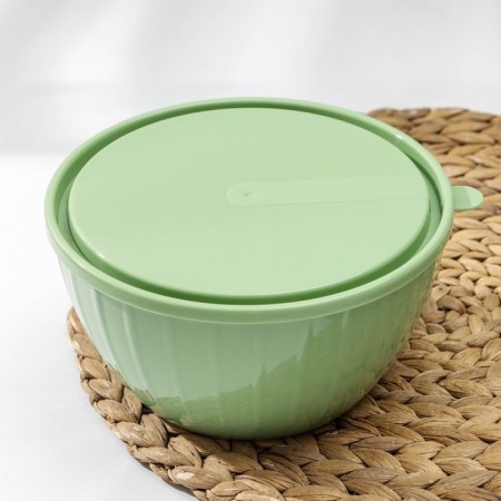Saladnik with a fiesta lid, 1.7 l, color mix-1