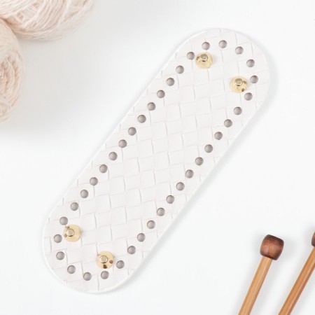 The basis for knitted products to the leatherette "elongated braid" white 6x18 cm-2
