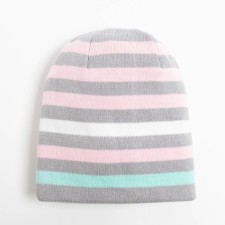 A hat for a girl, the color is gray pink, size 48-50