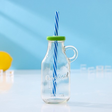 Glass bottle with a lid and a tube, 200 ml, 7.5 × 6 × 14.5 cm, color mix-12