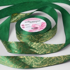 Satin tape with embossing 