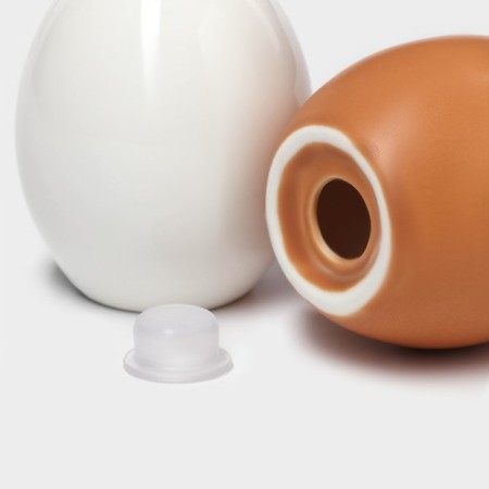Porcelain set for spices Bellatenero “Eggs”, 3 objects: Solonka 60 ml, polling trunk 60 ml, stand, white and beige color-5